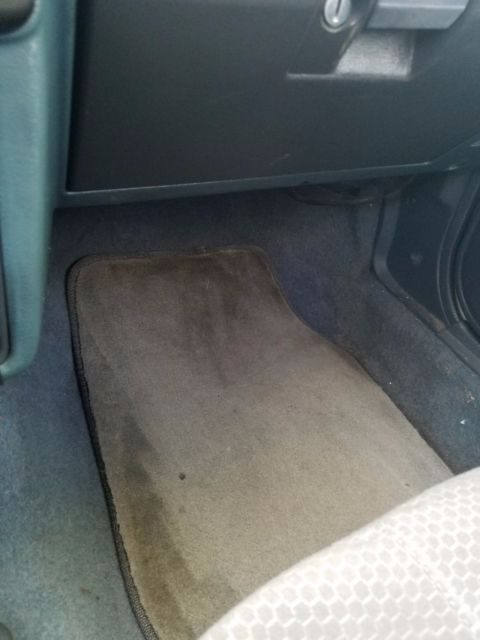 1989 Mazda 323 - photo 11