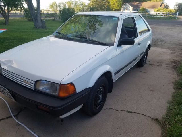 1989 Mazda 323 - photo 4