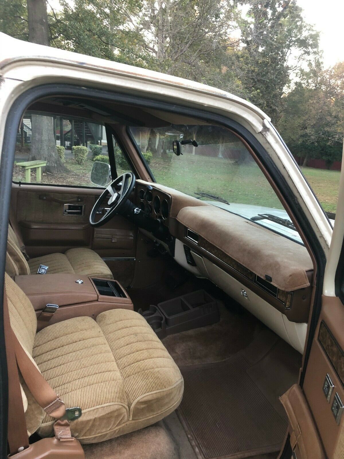 1991 Chevrolet Suburban - photo 5