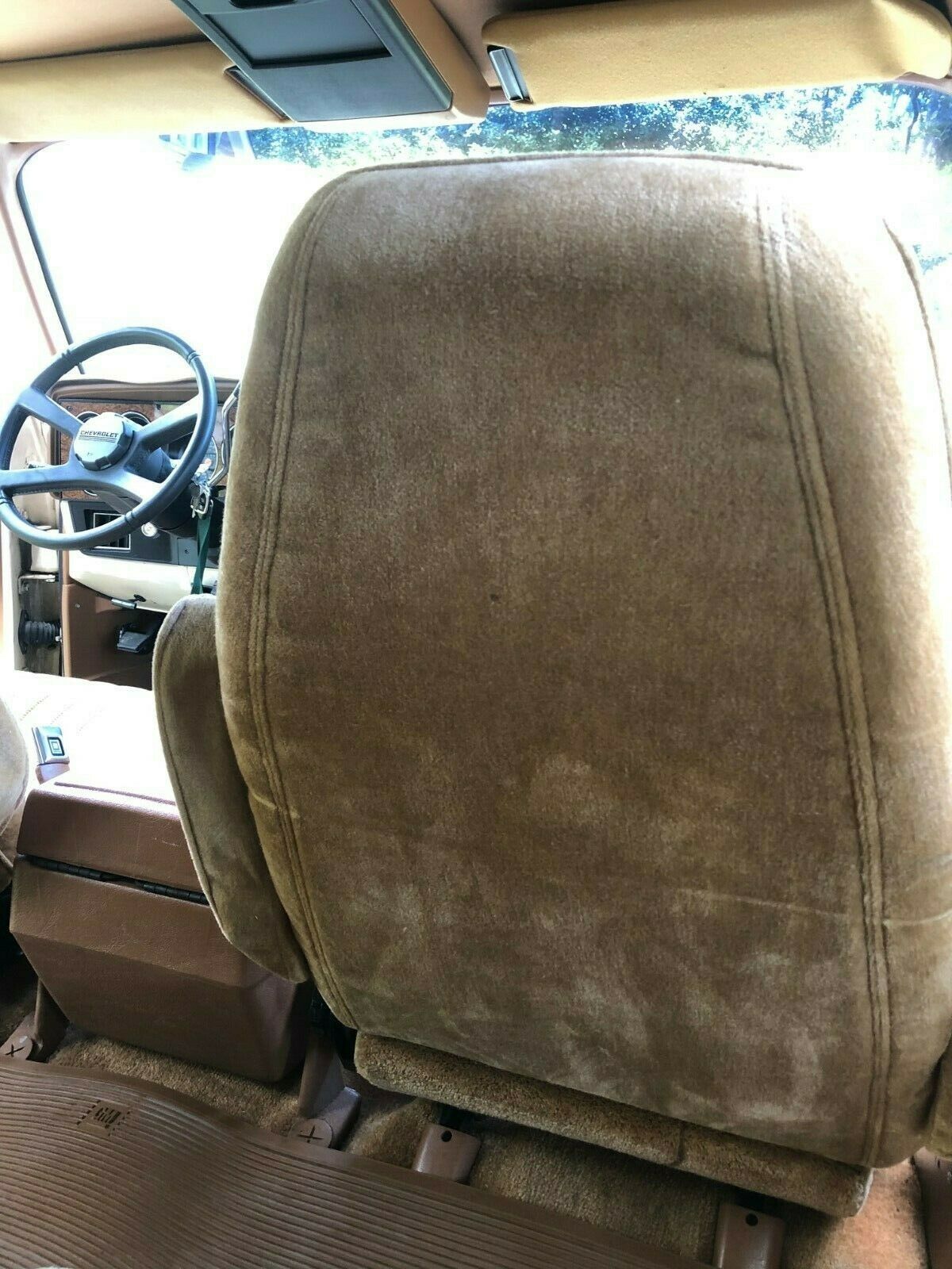 1991 Chevrolet Suburban - photo 8