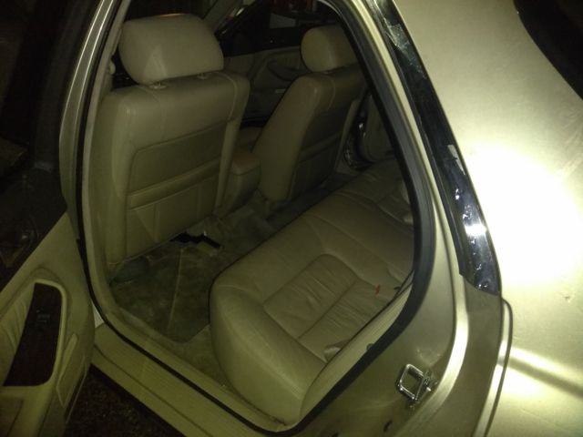 1993 Acura Legend - photo 3