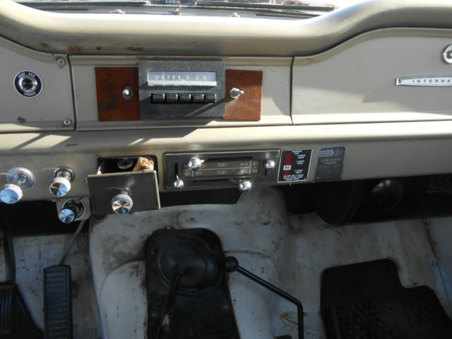 1968 International Harvester 1200 C - photo 9