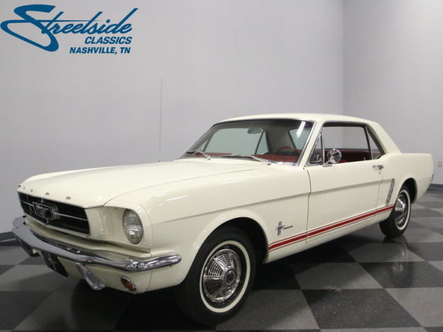NICE 64 1/2 STANG, 170CI INLINE 6, ORIGINAL COLOR COMBO, NICE RESTO, SUPER CLEAN 1965 Ford Mustang