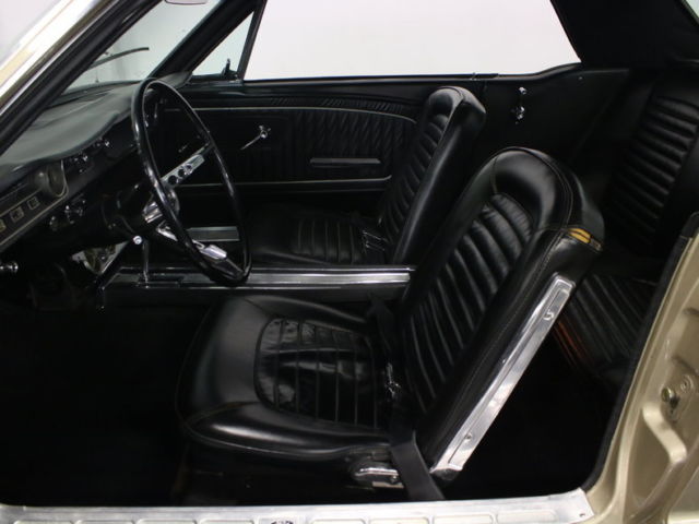 1965 Ford Mustang - photo 4