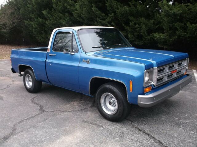 Nice 76 GMC Sierra 1500 Short bed !! Matching numbers 350ci V8!! Restored-40 mi 1976 GMC Sierra 1500 Sierra