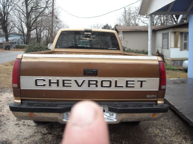 1990 Chevrolet Silverado 1500 SILVERADO - photo 4