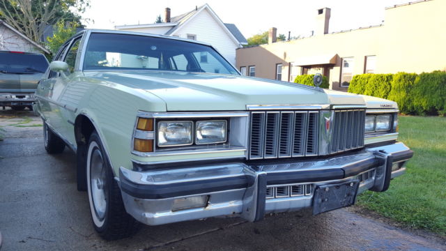 1979 Pontiac Bonneville Bonneville - photo 3