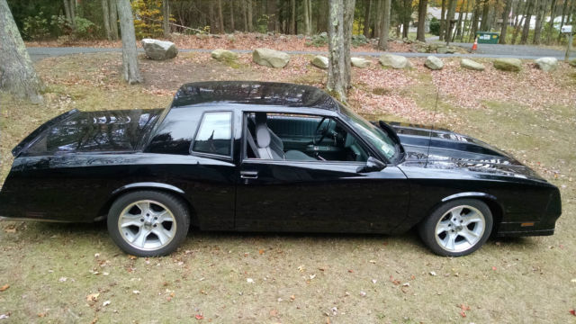 Nice Black paint,body is in very good cond. ,nice interior, Hi-Po 350, 4-speed 1986 Chevrolet Monte Carlo SS