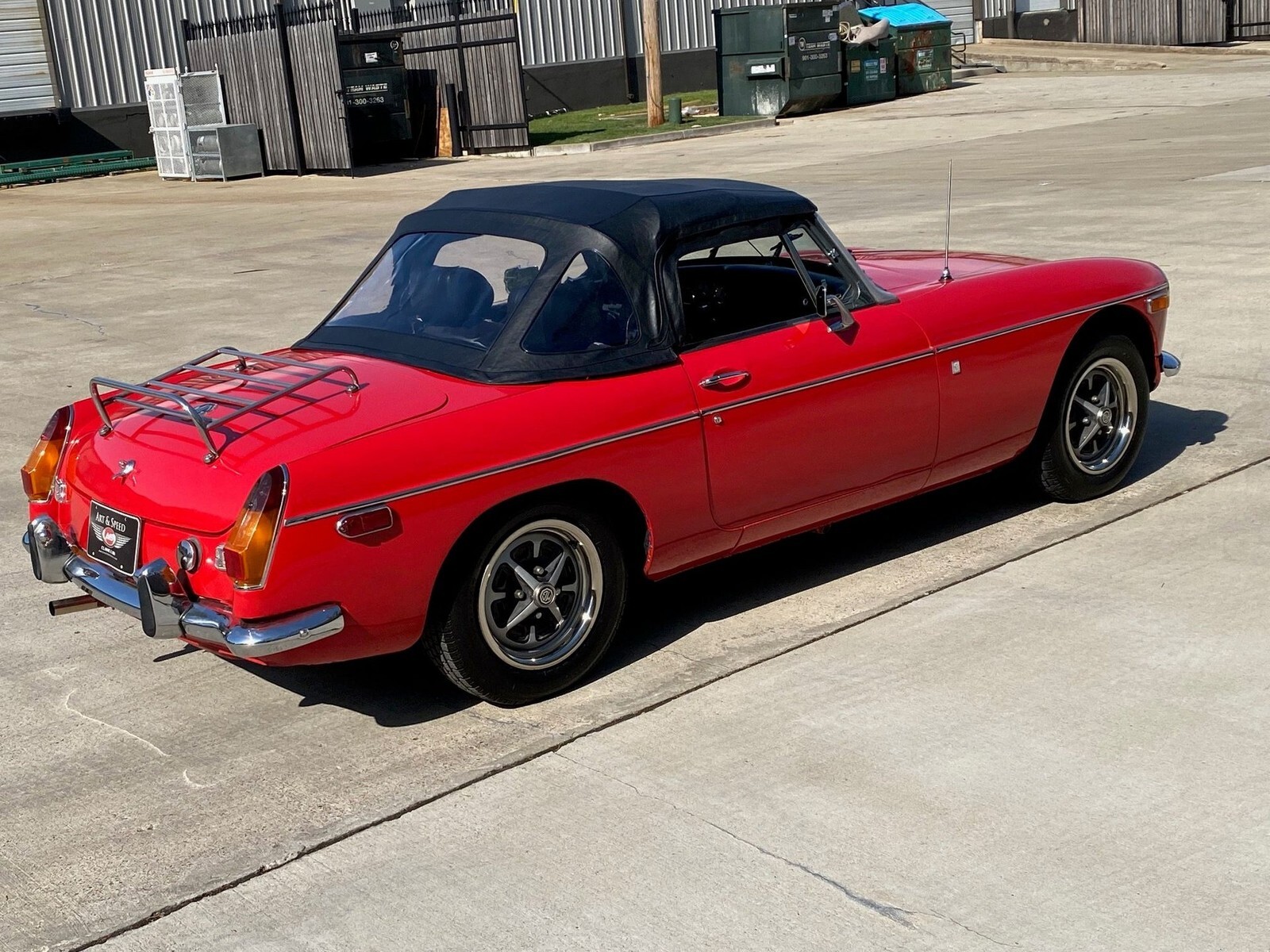 1973 MG MGB - photo 2
