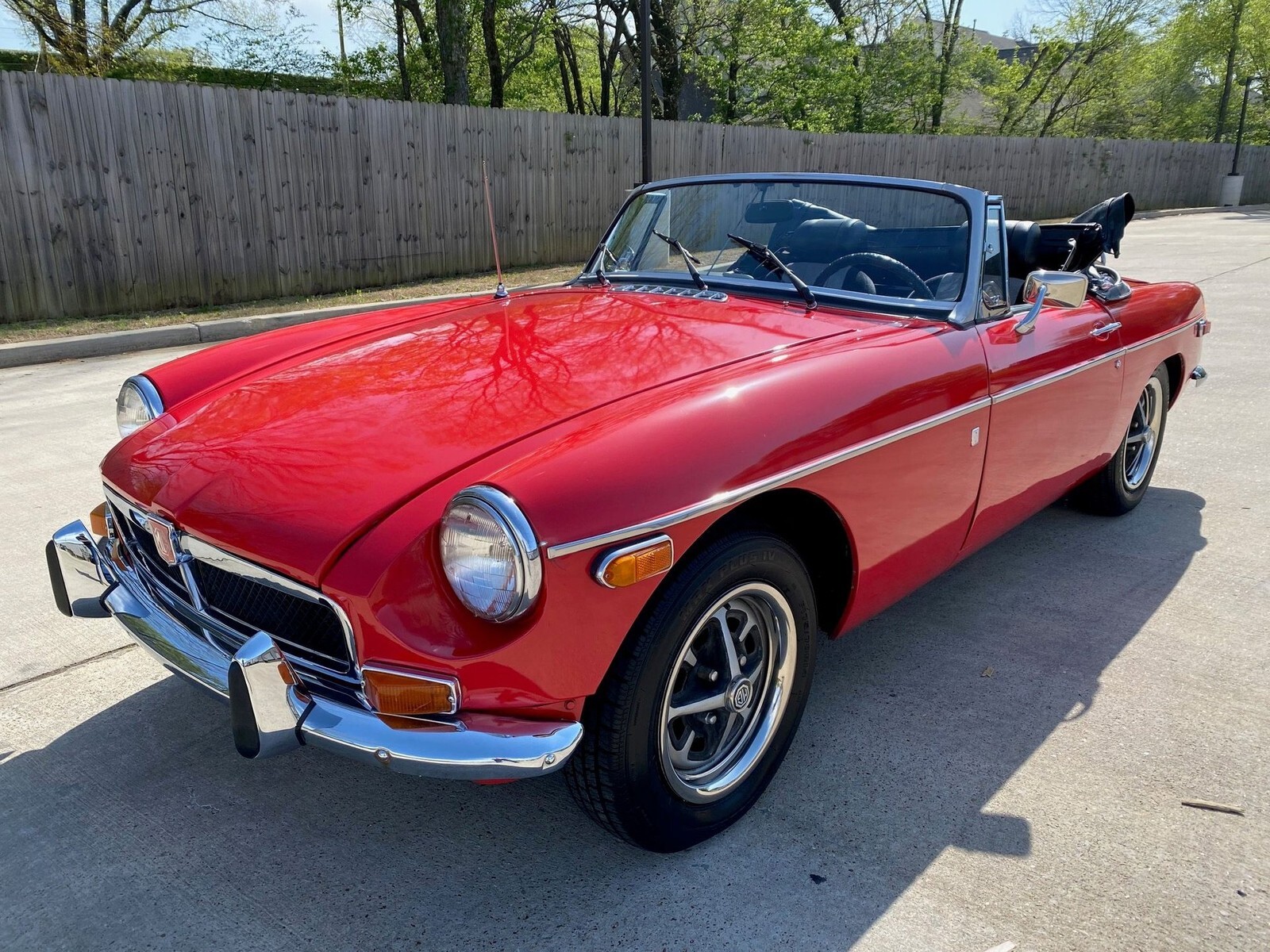 1973 MG MGB - photo 3