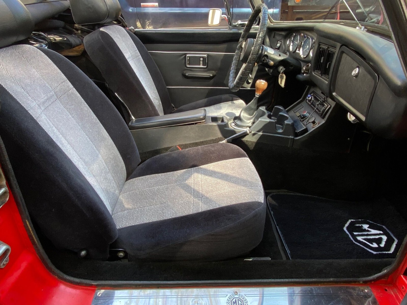 1973 MG MGB - photo 5