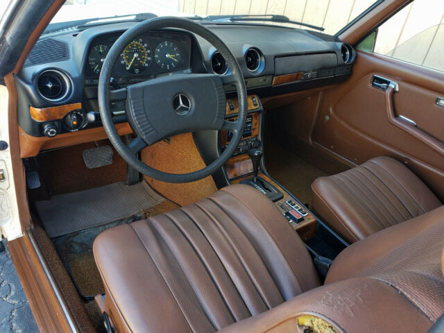 1979 Mercedes-Benz 300-Series 300CD - photo 9