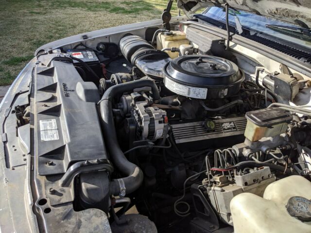 1992 Chevrolet Suburban C2500 Starcraft Conversion - photo 10