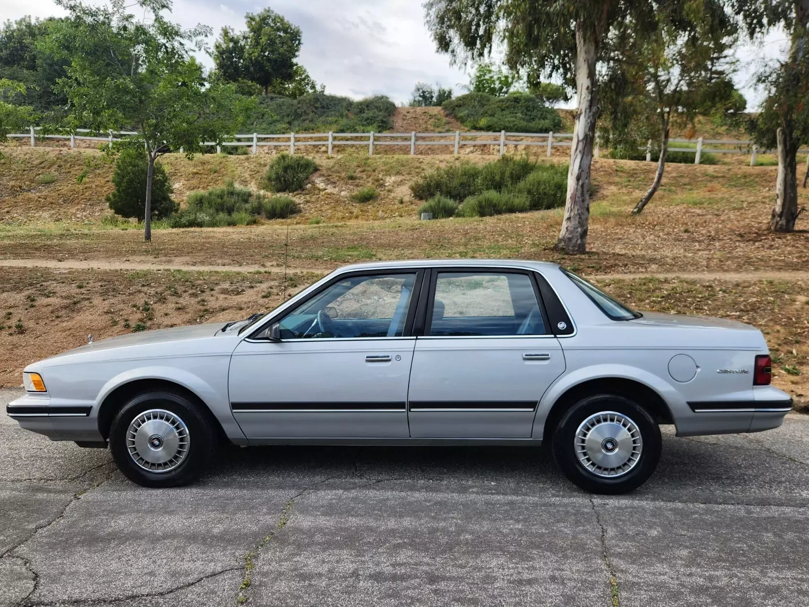 Nice Clean California Sedan! Like Oldsmobile Ciera Pontiac 6000 Chevy Celebrity 1991 Buick Century Special