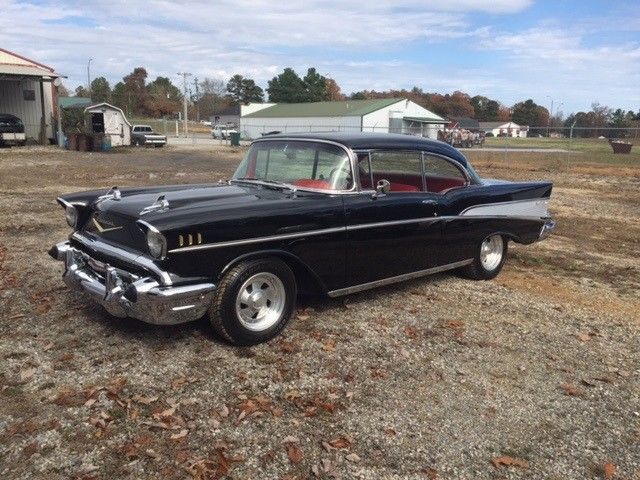 NICE !!! CLEAN FRAME OFF BLACK POWER EVERYTHING ! 355 CU AUTO NICE!!! 1957 Chevrolet Bel Air/150/210