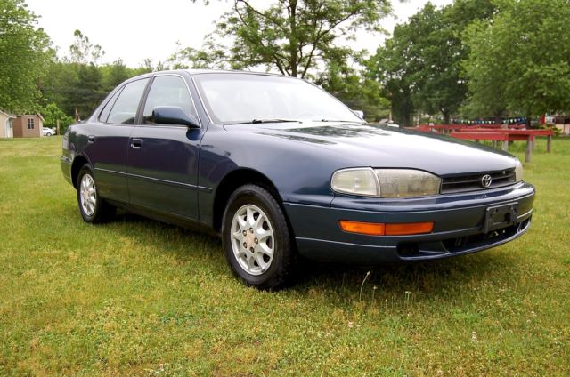 1992 Toyota Camry XLE - photo 4