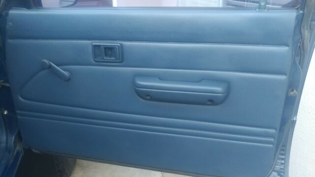 1990 Toyota Pickup 4x4 DX - photo 13