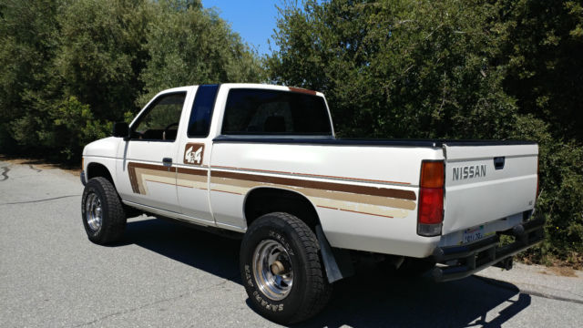 1986 Nissan Other Pickups 4x4 King Cab XE - photo 7