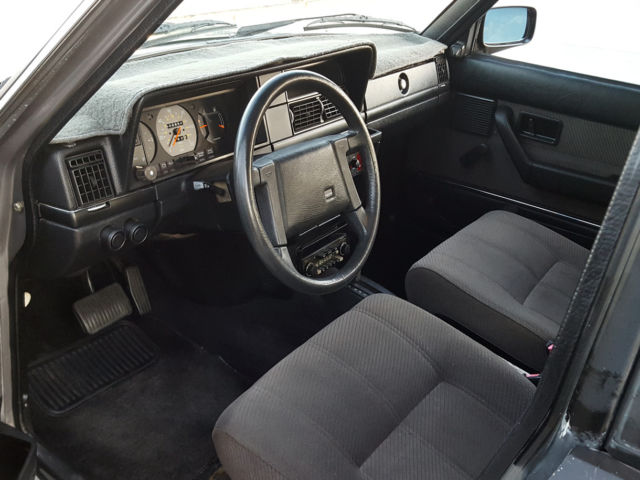 1988 Volvo 240 - photo 8
