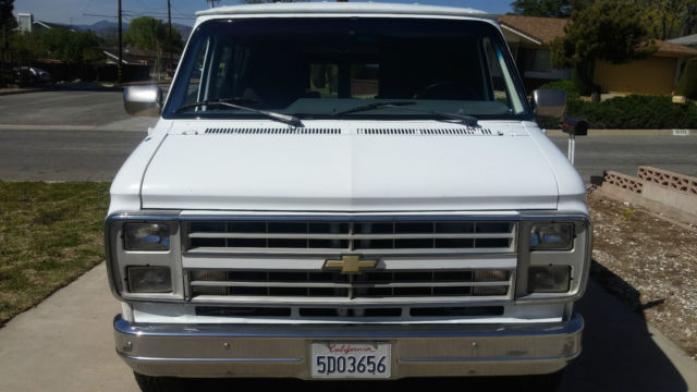 1989 Chevrolet G20 Van Cargo - photo 10