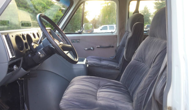 1989 Chevrolet G20 Van Cargo - photo 11