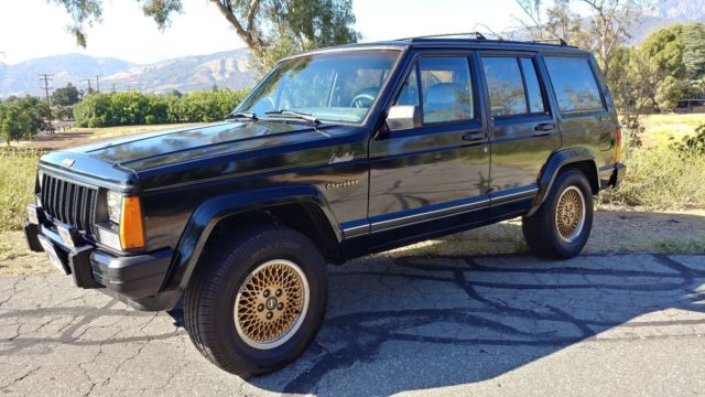 1989 Jeep Cherokee Limited 4WD - photo 8