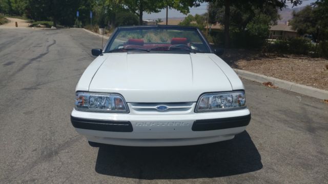 1991 Ford Mustang 5.0 LX Convertible - photo 2
