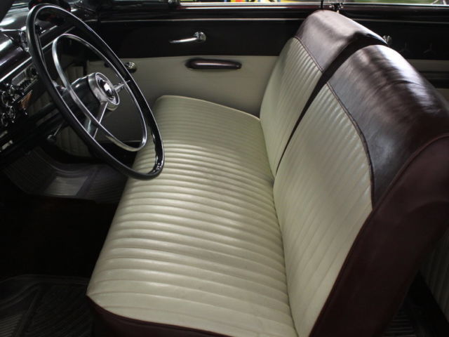 1952 Ford Crestline Victoria - photo 3