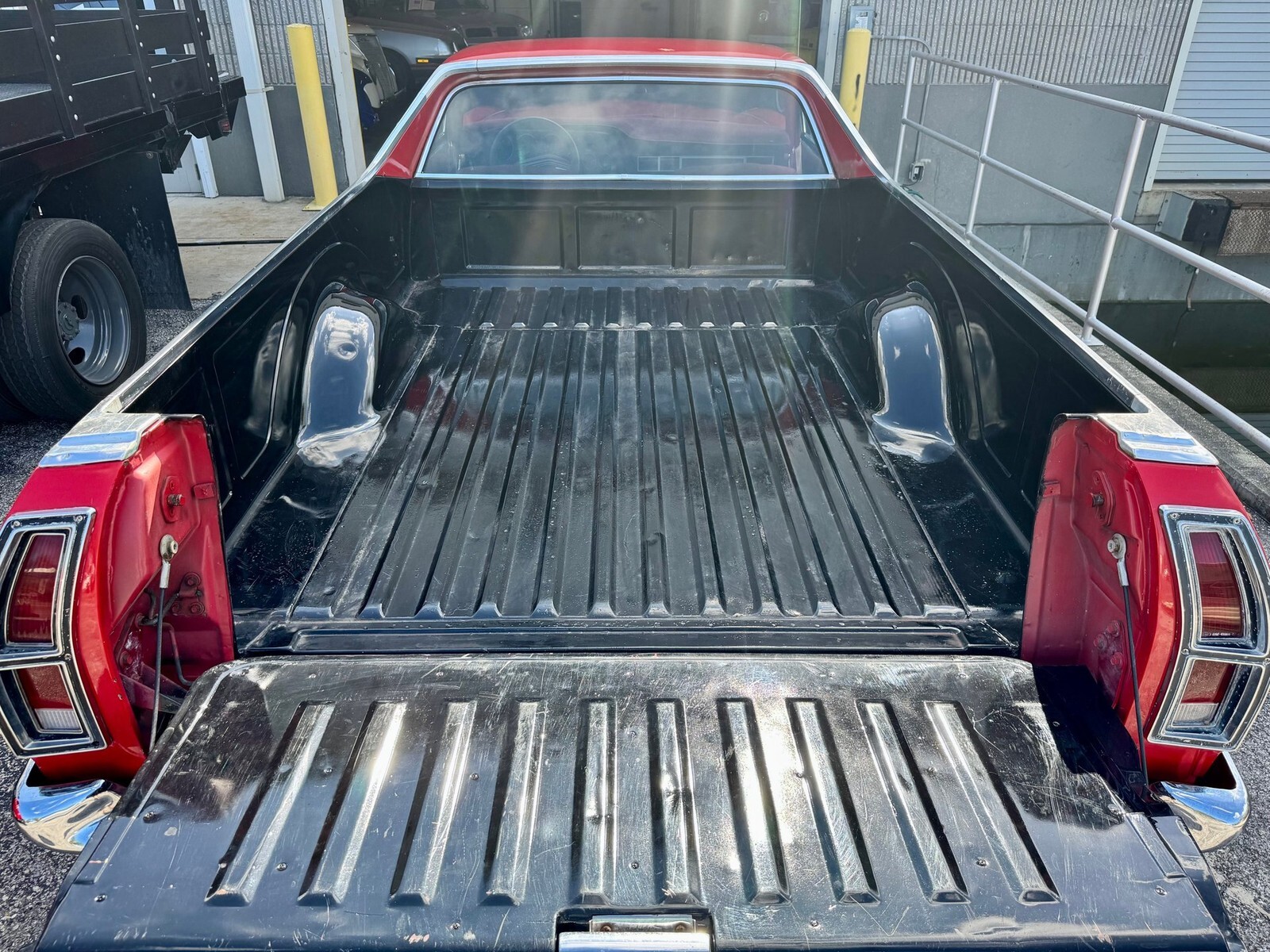 1977 Ford Ranchero GT - photo 5