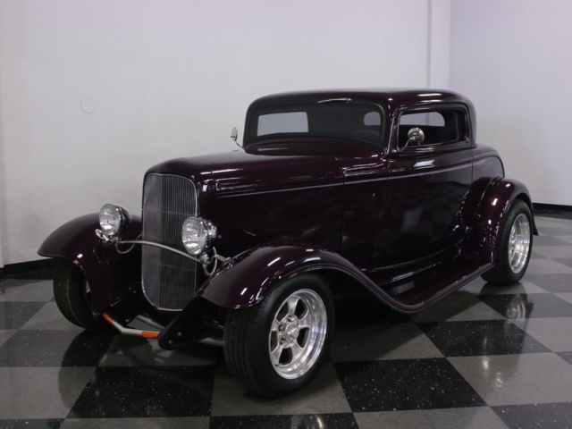 NICE FRESH BUILD W/ CHEVY LT1 V8, 700R4, LEATHER, COLD A/C, COIL-OVERS, FR DISCS 1932 Ford 3 Window Coupe