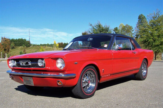 NICE GEORGIA STYLE STEELS W-REDLINES PONY INT COMP 2 CONVERTIBLE SHELBY FASTBACK 1966 Ford Mustang GT A CODE 289 4BBL A/C 4-SPEED SIGNAL FLAIRE RED SHARP COUPE