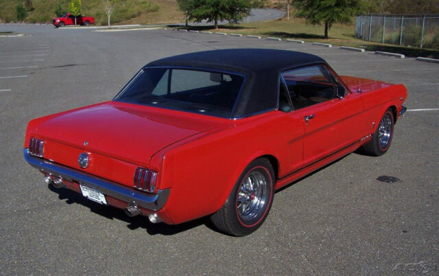 1966 Ford Mustang GT A CODE 289 4BBL A/C 4-SPEED SIGNAL FLAIRE RED SHARP COUPE - photo 2