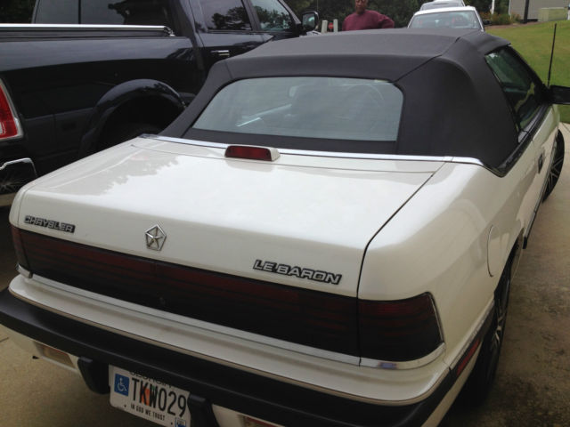 1989 Chrysler LeBaron Covertible - photo 6