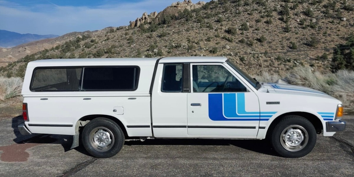 1984 Nissan Other Pickups KING CAB - photo 2