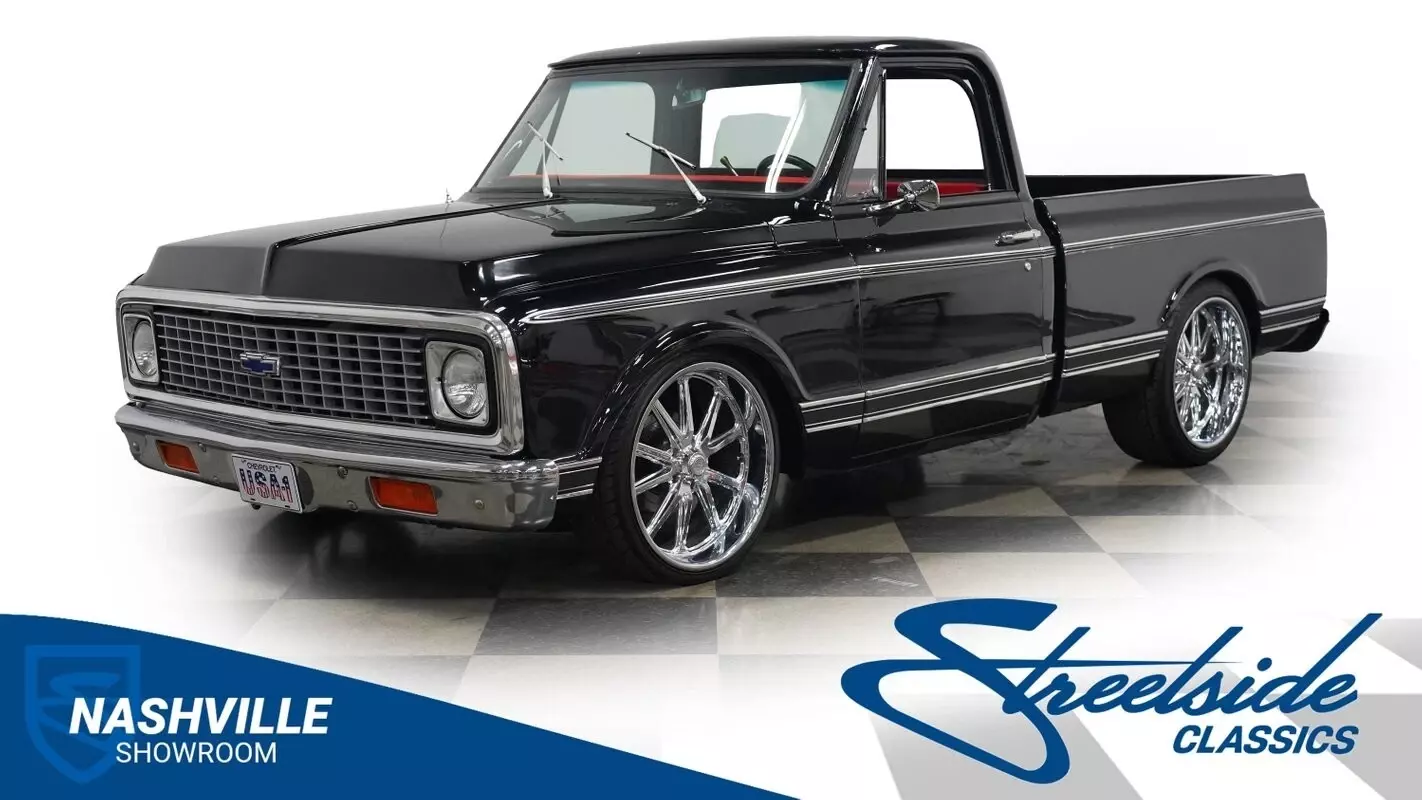 Nice lowered stance with 22" US Mag wheels short bed power brakes and steering 1972 Chevrolet C-10