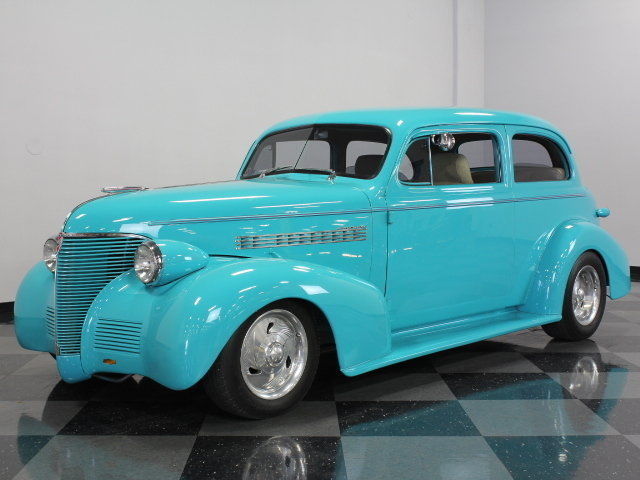NICE MASTER DELUXE SEDAN, NICE RUNNING 327CI, A/C, CLOTH INTERIOR 1939 Chevrolet Master Deluxe