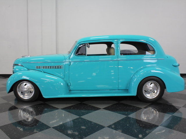 1939 Chevrolet Master Deluxe - photo 2