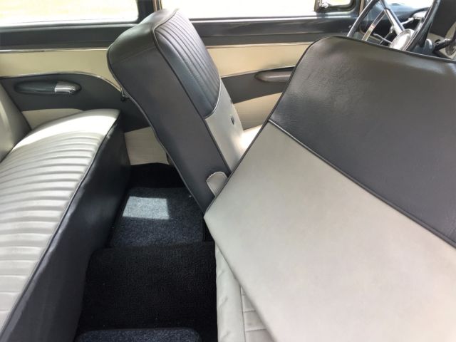 1956 Ford Fairlane 2 Door Sedan - photo 11
