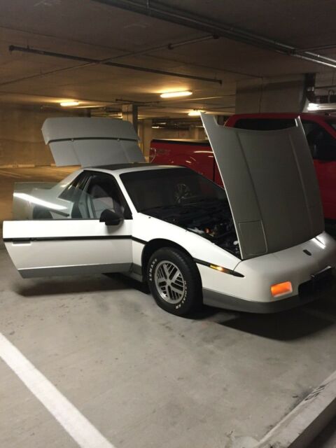 1985 Pontiac Fiero GT