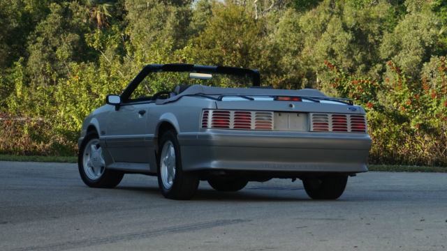 1991 Ford Mustang - photo 10