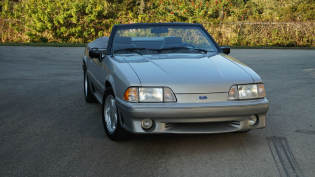 1991 Ford Mustang - photo 12