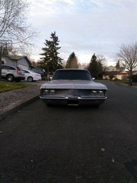 1968 Chrysler Newport Custom 4 door sedan - photo 5