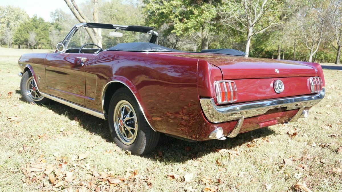 1965 Ford Mustang CONVERTIBLE - photo 5