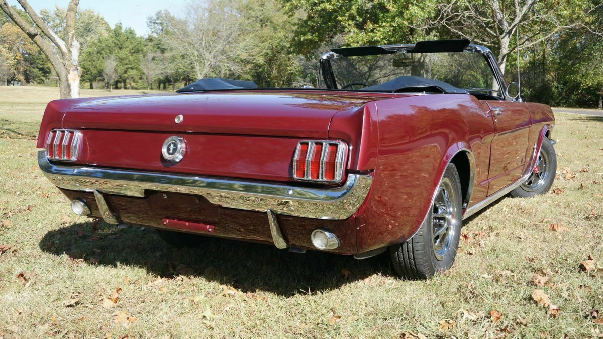 1965 Ford Mustang CONVERTIBLE - photo 8