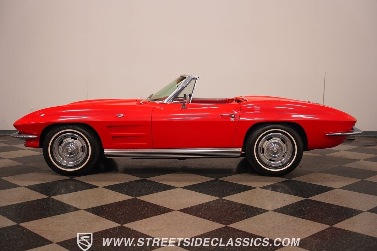 1964 Chevrolet Corvette Convertible - photo 3
