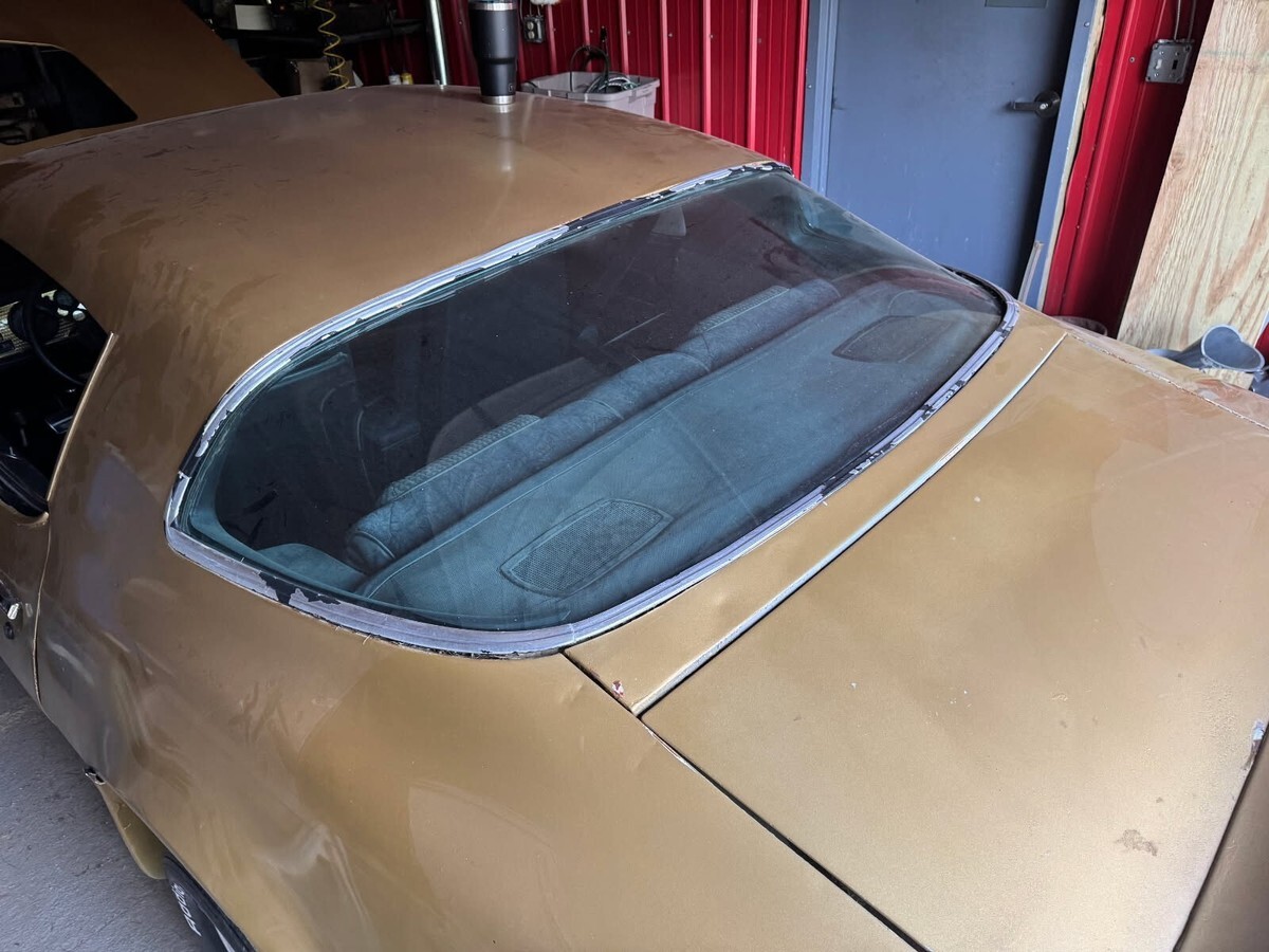 1978 Pontiac Firebird black interior - photo 4