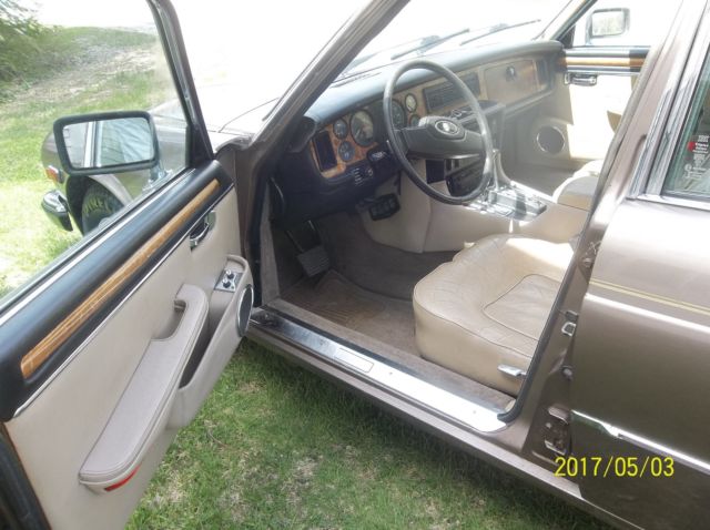 1986 Jaguar XJ6 Burled Walnut interior trim - photo 6