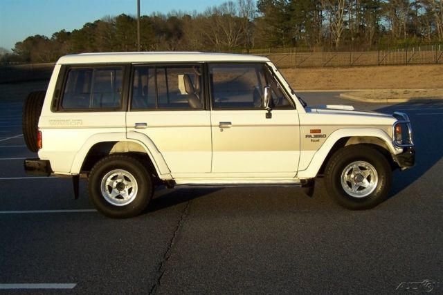 1989 Mitsubishi Montero 1-OWNER 93K PAJERO MMC TURBO DIESEL INTERCOOLED AC 4X4 WAGON - photo 5