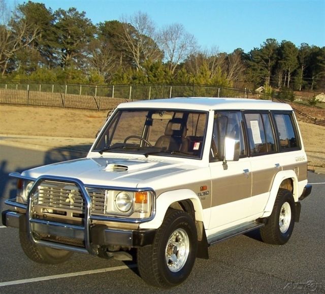 1989 Mitsubishi Montero 1-OWNER 93K PAJERO MMC TURBO DIESEL INTERCOOLED AC 4X4 WAGON - photo 7