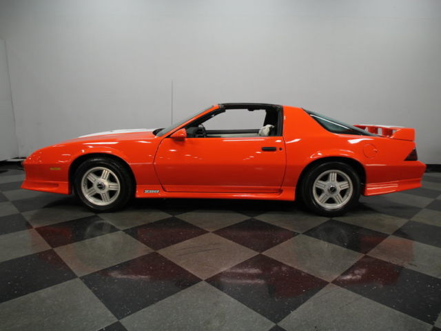 1991 Chevrolet Camaro Z/28 - photo 2